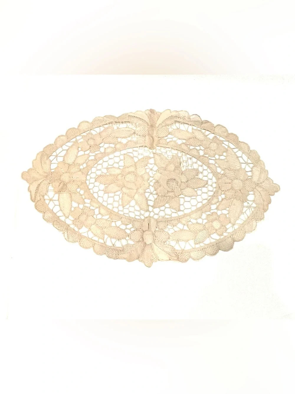 Vintage oval Lacy Doily